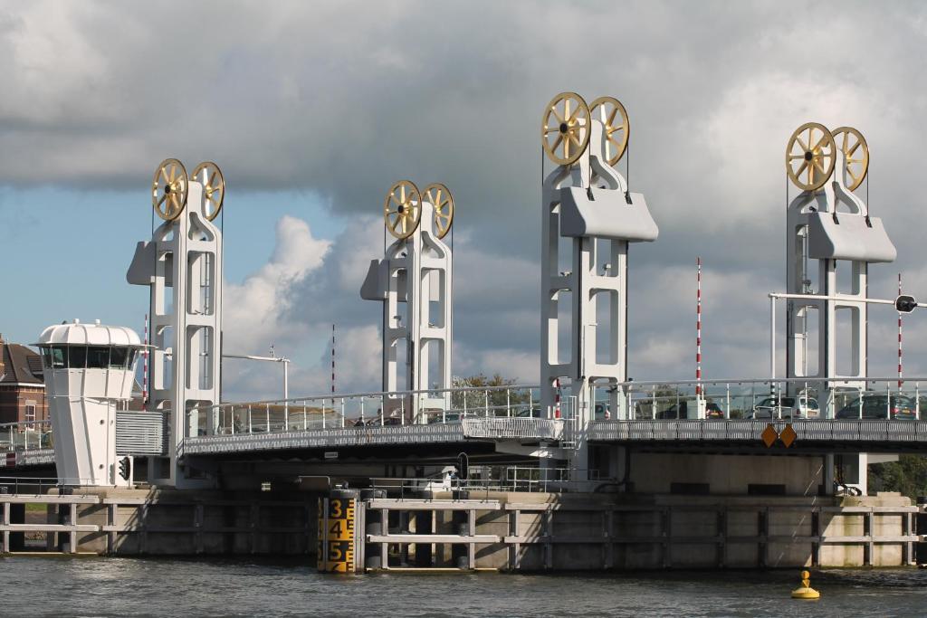 Hotel Van Dijk Kampen Esterno foto