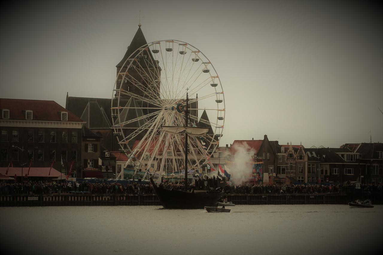 Hotel Van Dijk Kampen Esterno foto